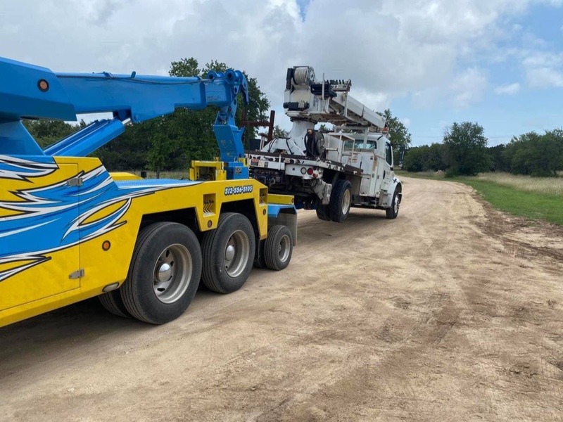I-35 Heavy towing
